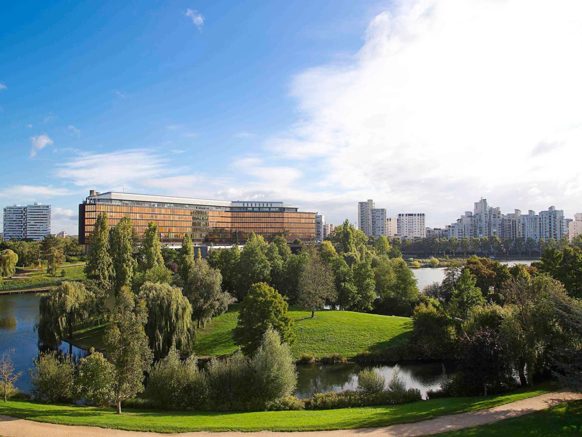 Novotel Paris Creteil Le Lac Bagian luar foto