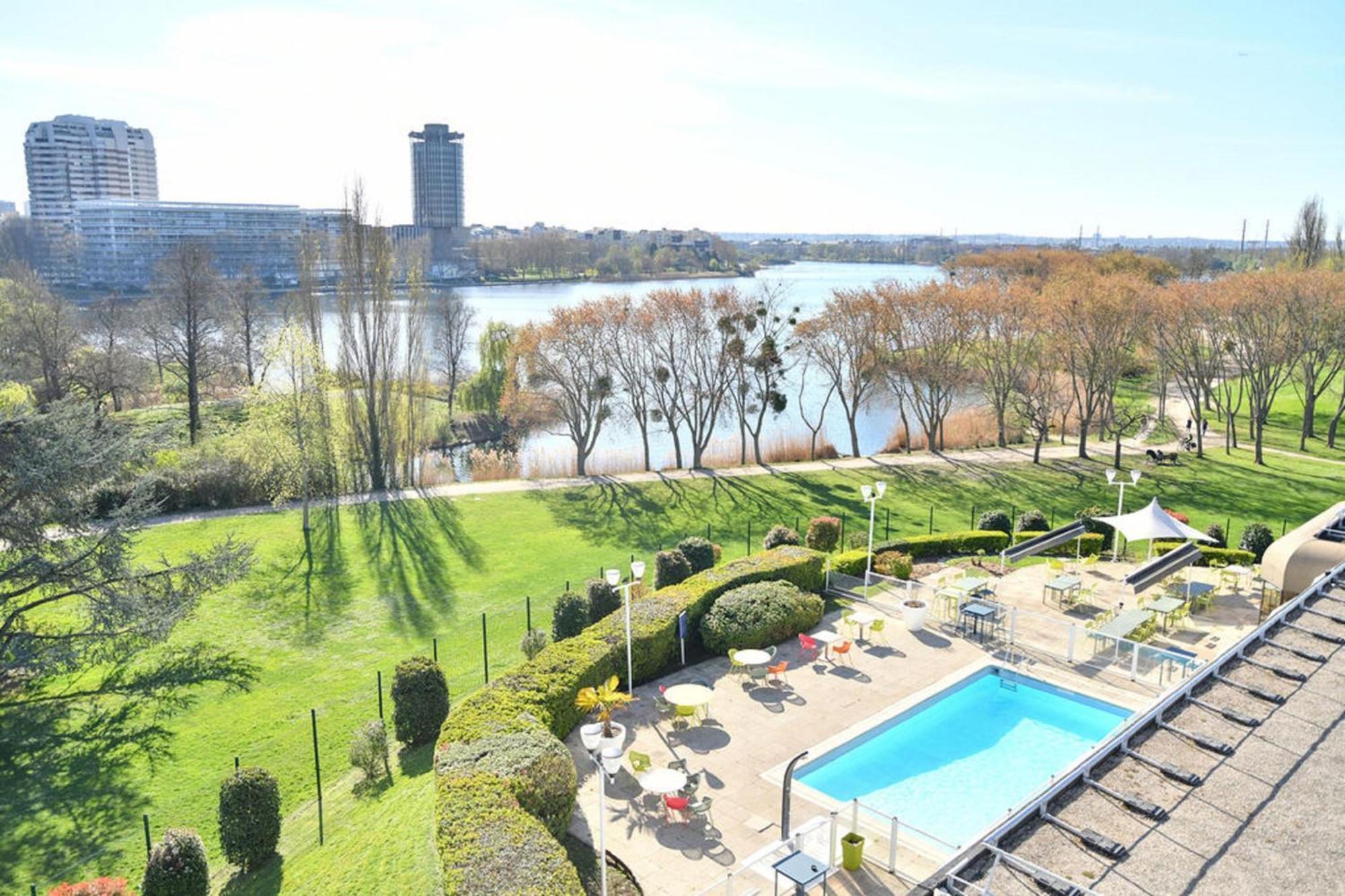 Novotel Paris Creteil Le Lac Bagian luar foto